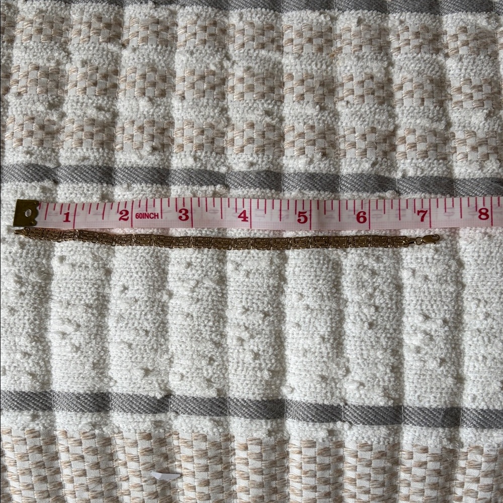 10kt. 4.1 grams bracelet